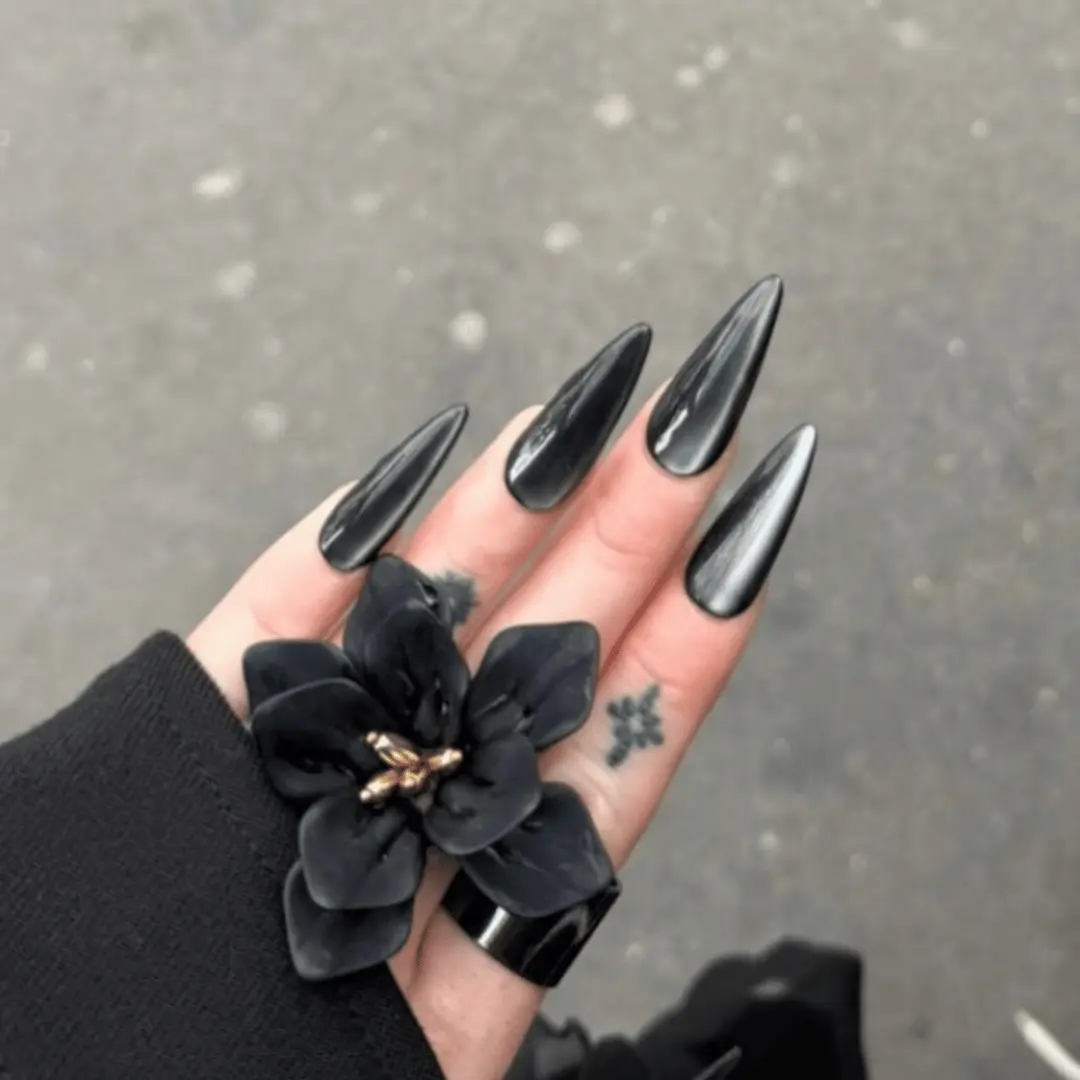 Graphite Glow NELI