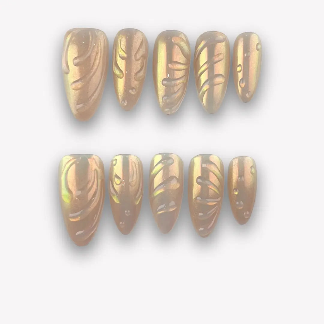 Liquid Luxe NELI