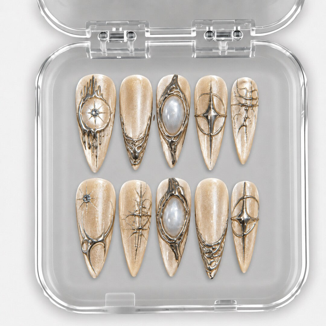 Champagne Chrome – Press-On Nails NELI SUMMER 2026