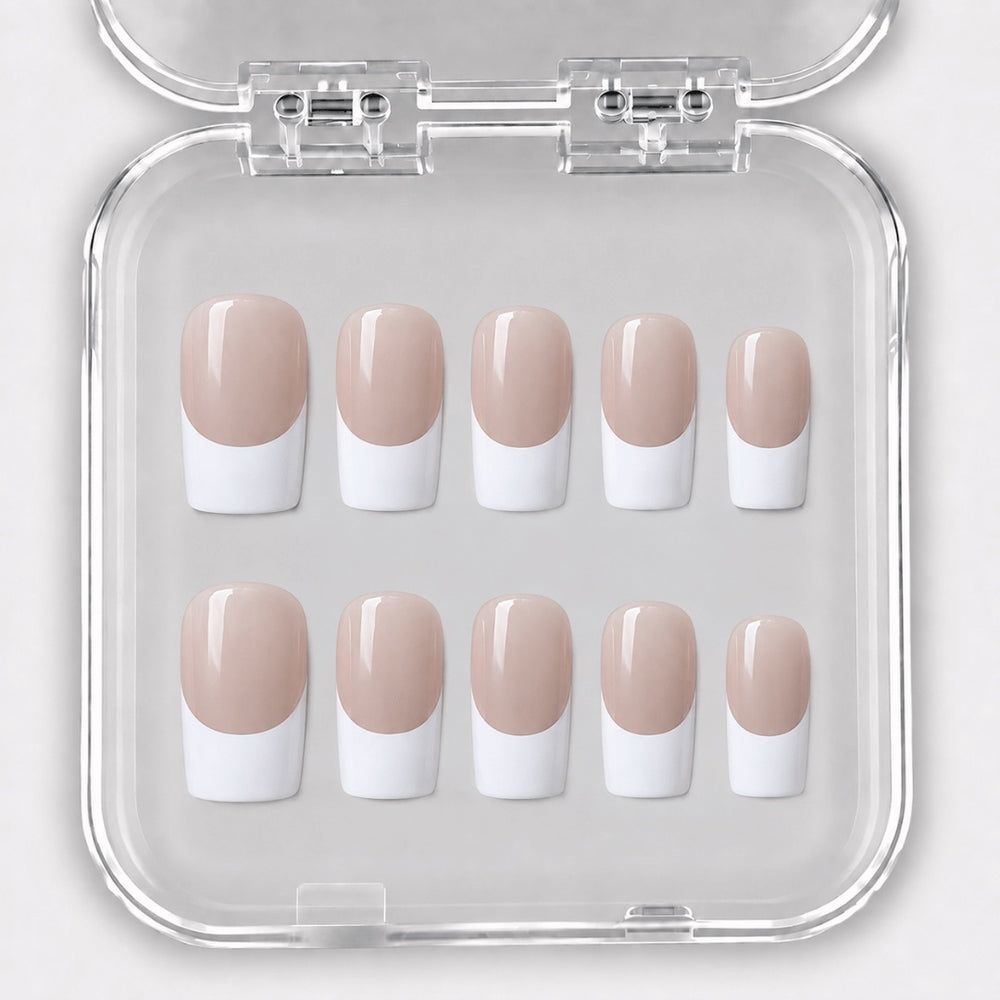La Leçon N°1 – Press-On Nails French blanche classique, longueur moyenne forme carrée