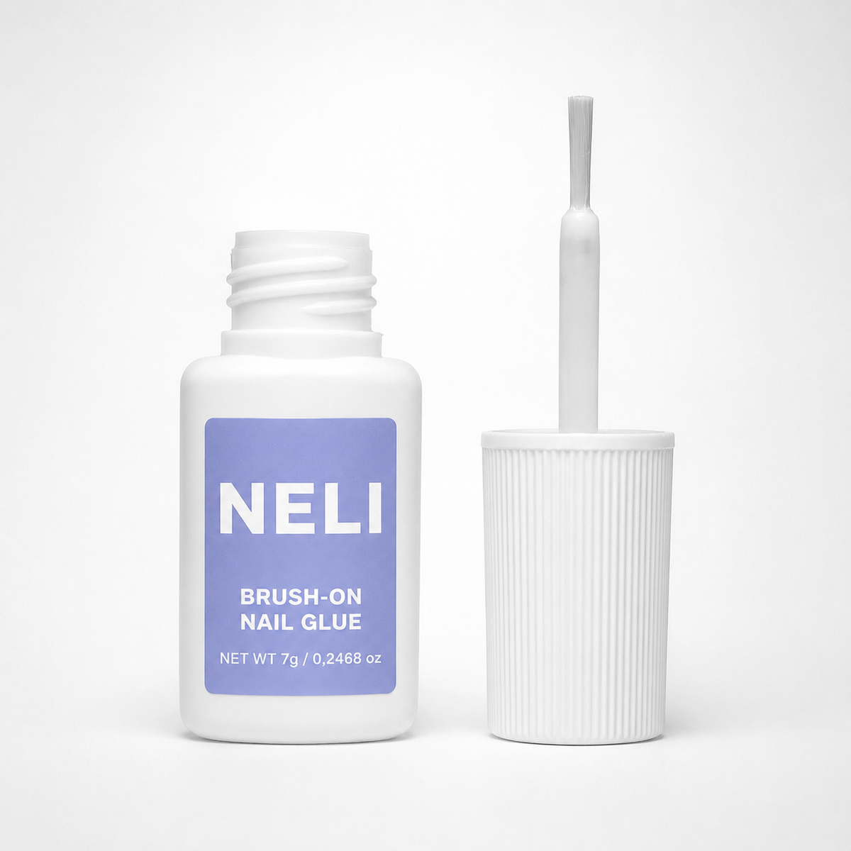 Colle à faux ongles NELI ouverte avec pinceau applicateur