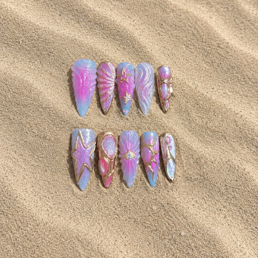 Nova Bloom – Press-On Nails NELI sur sable