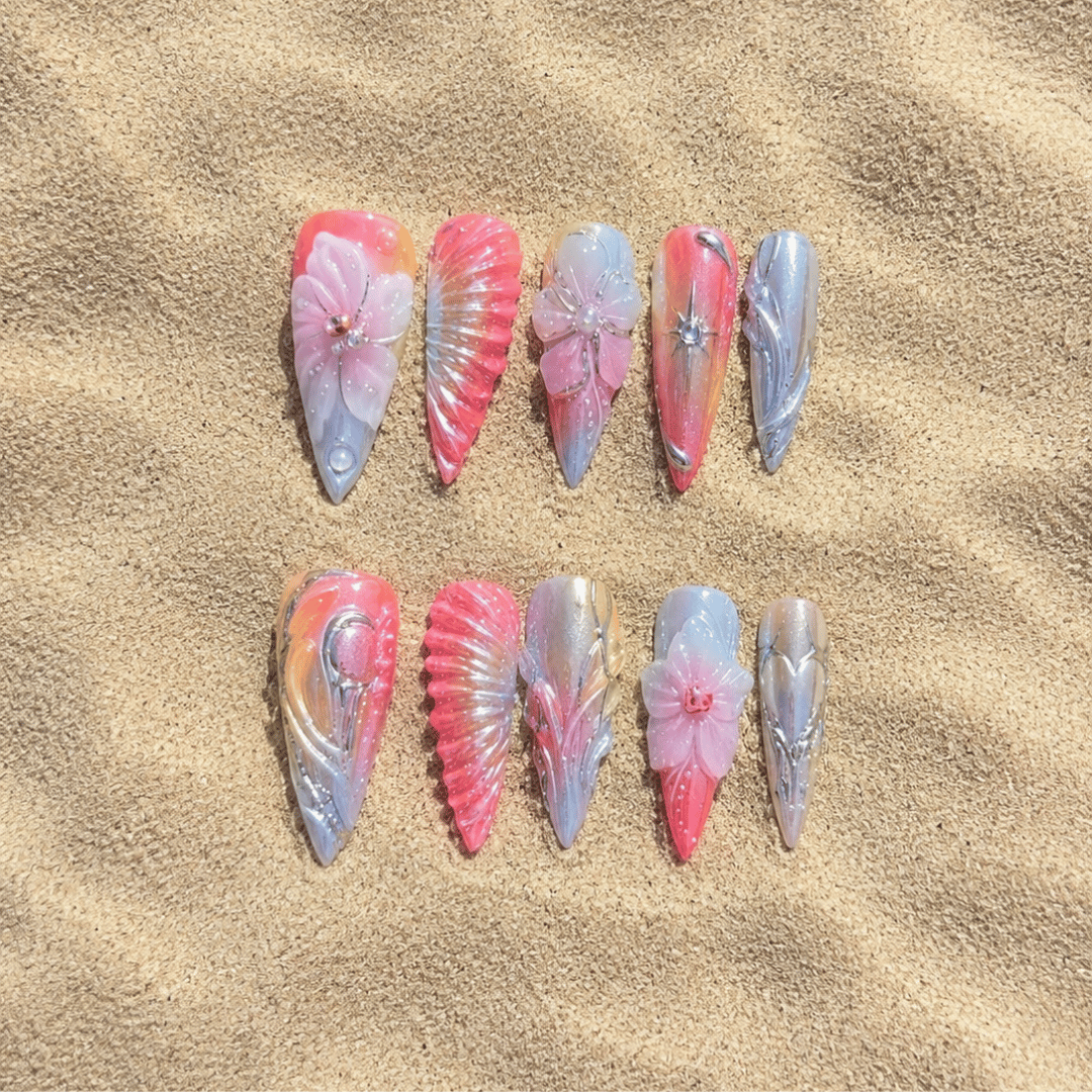 Sunset Petals – Press-On Nails NELI sur sable